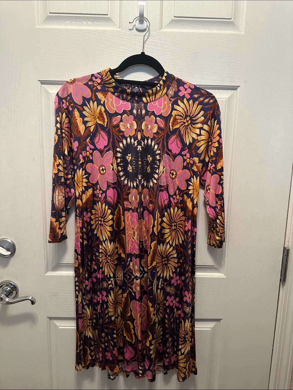 Free People Floral Long Sleeve Midi Dress in Navy, Pink & Gold Size Small